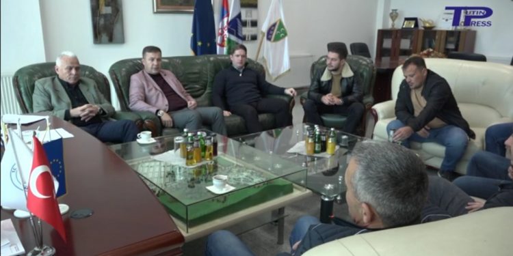 (VIDEO)Ugostitelji u centru Tutina oslobođeni plaćanja lokalnih poreskih taksi