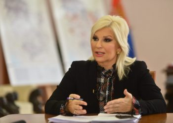 Mihajlović: Pomoć svim gradjanima u postavljanju solarnih panela i zameni stolarije