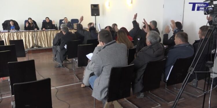 (VIDEO) Skupština opštine Tutin usvojila budžet za 2022. godinu u iznosu od 1,3 milijarde dinara
