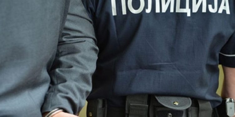 Poreski insprektor tražio od zaposlenog u radnji 500 evra