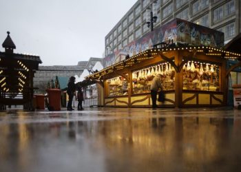 “Stižu strože mere i obavezno vakcinisanje”: Nova pravila u Nemačkoj…