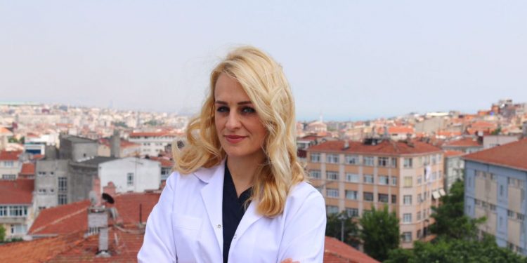 (VIDEO) Rožajci ponosni na svoju sugrađanku Alminu Murić