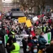 Njemačka: 13 policajaca povrijeđeno na protestu protiv mjera