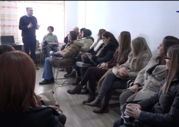 (VIDEO) U Tutinu održano predavanje o savremenom bibliotekarstvu