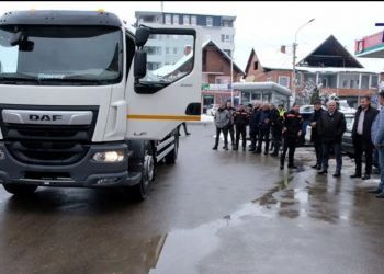 (VIDEO) Tutin dobio novu specijalizovanu WOMA mašinu za raspušavanje kanalizacione mreže