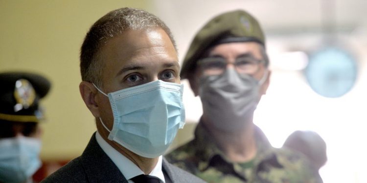 Stefanović: Biće javne debate o obaveznom vojnom roku