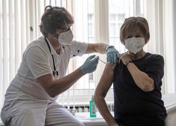 Rojters: Od 16. marta obavezna vakcinacija u Nemačkoj?