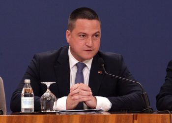 Ružić: I sledeće nedelje đaci u školskim klupama