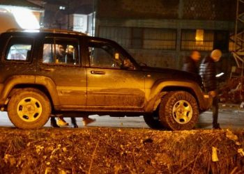 Novi Pazar: Muškarac preminuo u džipu u toku vožnje, vozilo se zaustavilo na ivici korita rijeke