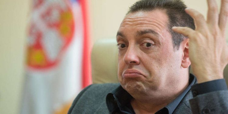 Vulin: Šta će nam EU ako moramo prihvatiti genocid u Srebrenici