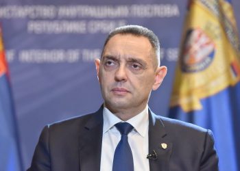 Vulin: “Javili su nam da je Periš viđen kako kupuje hleb na Vračaru”