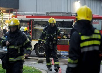 Poginula dva radnika u eksploziji u fabrici “Agrosava”