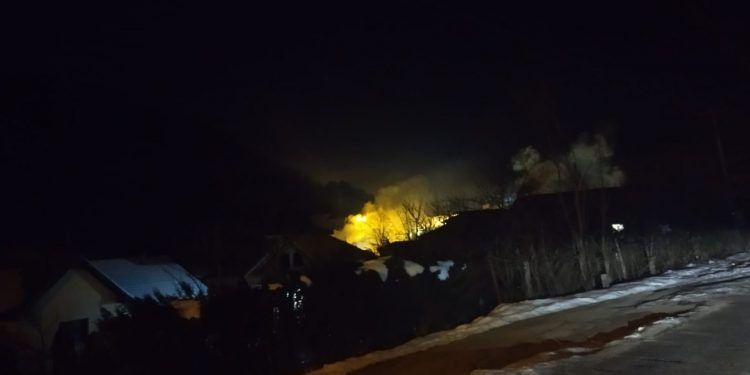 POŽAR U NOVOM PAZARU! Gori deo hotela u Novopazarskoj banji