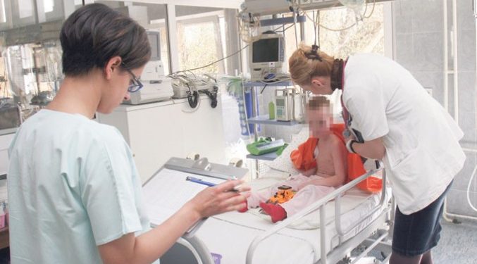 OMIKRON KOD DECE! Koje simptome ne ignorisati