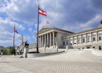 Austrija uvodi obaveznu vakcinaciju