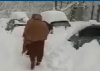 Pakistan: Najmanje 21 turista preminuo na snijegom blokiranim putevima