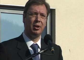 Vučić: Završiće iza rešetaka svako ko bi da puca na džamije