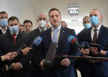 Ružić: Nema razloga za odlaganje početka drugog polugodišta