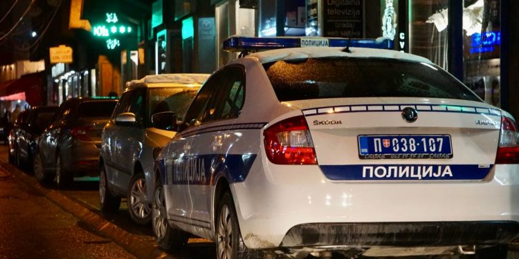 VELIKA AKCIJA POLICIJE U NOVOM PAZARU! Pronađen pištolj, zaplenjena droga