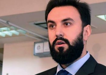 IMAMOVIĆ:  “ZAR  SE  ČUDITE  VULINOVOJ  POLICIJI ?!…  POTREBNO  JE  REAGIRATI  A  NE  ČUDITI  SE”