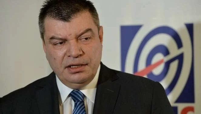 Grčić podneo ostavu, pisao Vučiću i Brnabić
