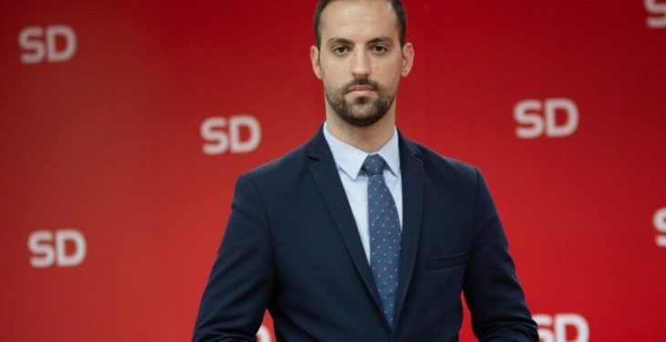 NIKOLA ZIROJEVIĆ ZAČEPIO USTA VESNI BRATIĆ: “Crnu Goru 2022. nećete pretvoriti u BiH iz 1992. godine”