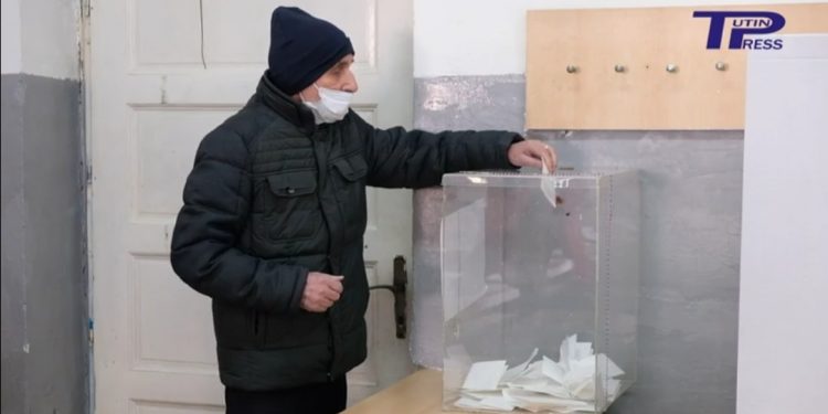 (VIDEO) U Tutinu izlaznost na referendumu svega 12,27 %