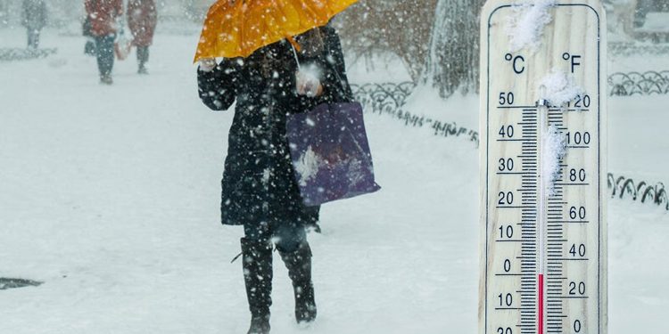 Zima se vraća na velika vrata: Pašće 20 centimetara SNEGA, temperature u MINUSU