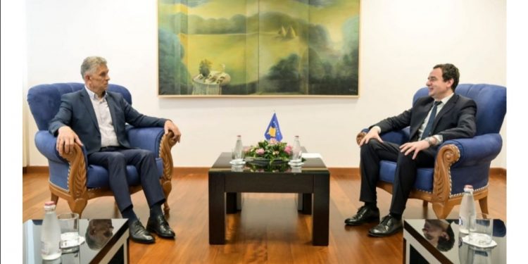 ODLUČNOSTĆU I SNAGOM NASTAVITE PUT PROSPERITETA I DEMOKRATIJE