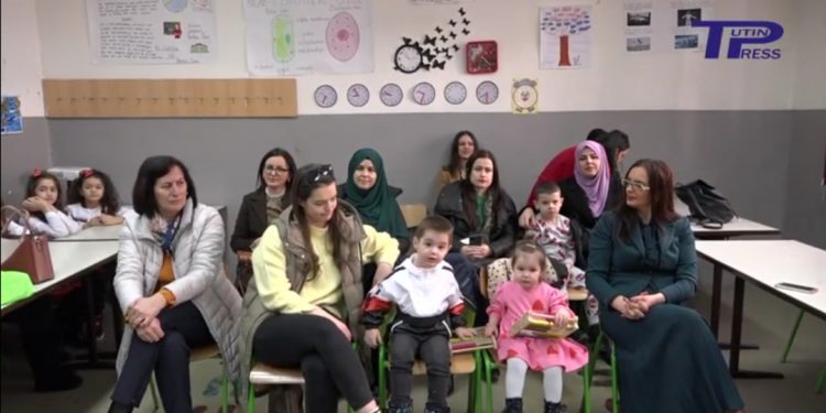 (VIDEO) U Tutinu obilježen Dan Maternjeg Jezika u školama