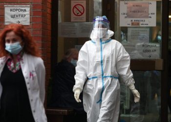Još 61 osoba umrla zbog korona virusa u Srbiji, 17.851 novozaražena