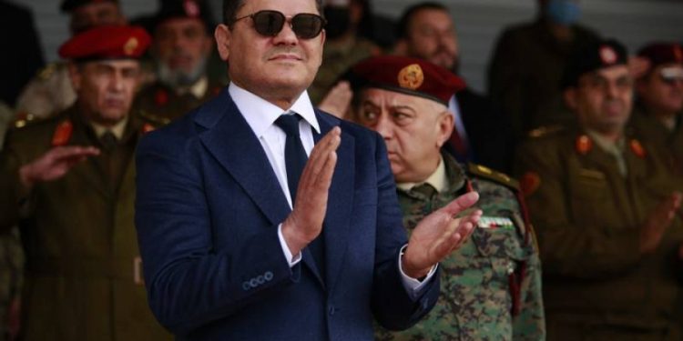 METAK PROBIO PROZOR AUTOMOBILA: Pokušaj atentata na libijskog premijera…