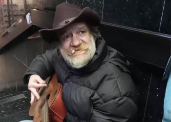 (VIDEO) SVIREPO UBIJENI ulični muzičar BLEKI, promijenio je ime u ratu: ”Da bi sačuvao živu glavu”- Zvao se RAMIZ Hamzić”…