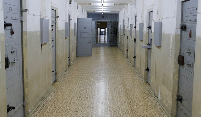 Svi hoće u zatvor ali nema mesta! Preko 600 dobrovoljaca se prijavilo da bude u zatvoru