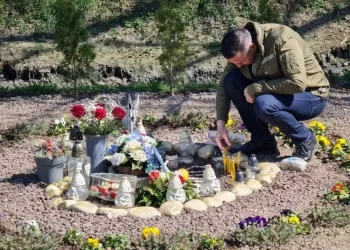 PUNE Četiri godine od pronalaska tijela Davida Dragičevića: Otac Davor najavio da će uzeti pravdu u svoje ruke… (foto, video)