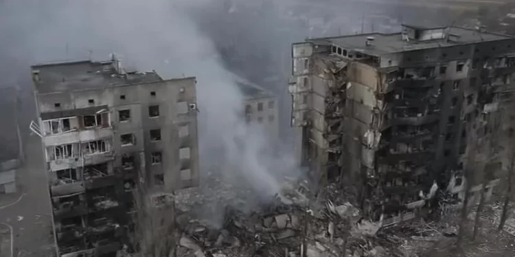 (VIDEO) Ukrajinski grad Borodjanka je razoren, snimci iz zraka najbolje opisuju katastrofu