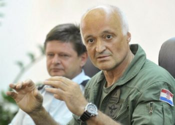 PENZIONISANI PILOT HRVATSKE VOJSKE O DRONU: DA JE U NJEMU BILO EKSPLOZIVA, RAZNIO BI POLA STUDENTSKOG DOMA
