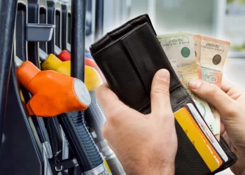 BLIC SAZNAJE! Ovo su nove cene goriva koje stupaju na snagu danas tačno u 15 časova