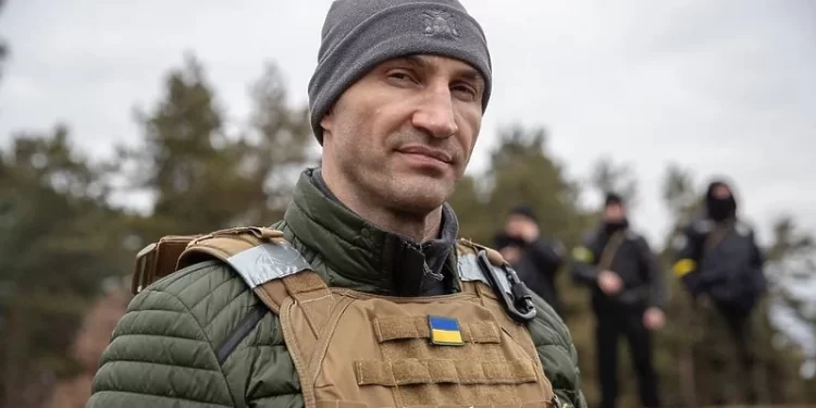 Kličko na ratištu razmišlja o senzacionalnom povratku u ring, privlači ga veliki rekord