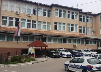 NASTAVAK AKCIJE HAPŠENJA POLICIJSKIH SLUŽBENIKA! Privedeni načelnik UKP iz Prijepolja i šef odseka za korupciju iz Užica