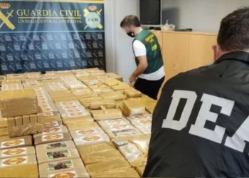 KABO VERDE: Uhapšena dvojica CRNOGORCA zbog šverca 5,6 tona KOKAINA…