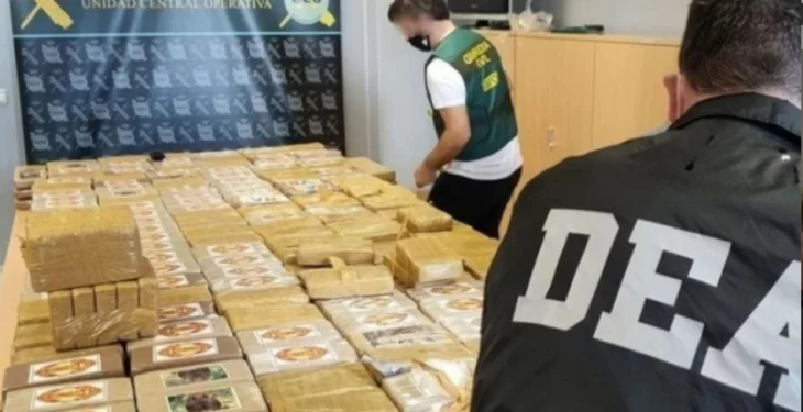 KABO VERDE: Uhapšena dvojica CRNOGORCA zbog šverca 5,6 tona KOKAINA…