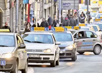 Obuka za vozače B kategorije mogla bi da poskupi sa 60.000 – 70.000 dinara na 140.000