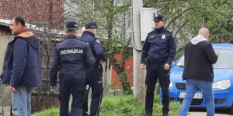 Užas u Čačku – Ubio oca, majku i dedu