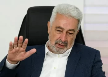 Krivokapić odbio da preda dužnost Abazoviću