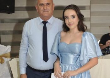 Džana Numanović Učenik generacije O.Š. Rifat Burdžović Tršo