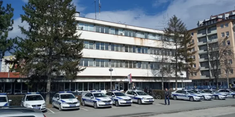 OGLASIO SE MUP POVODOM MASOVNE TUČE U TUTINU! Slobode lišeni F.M., H.M. i D.P.