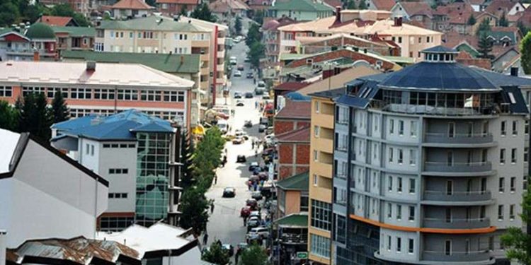 (VIDEO)Tutin – Predbajrasmska atmosfera u gradu