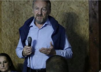 “SVE VEĆI BROJ GRAĐANA DAJE PODRŠKU SDA”: U Starom Gradu održano druženje članova i simpatizera SDA sa Bakirom Izetbegovićem