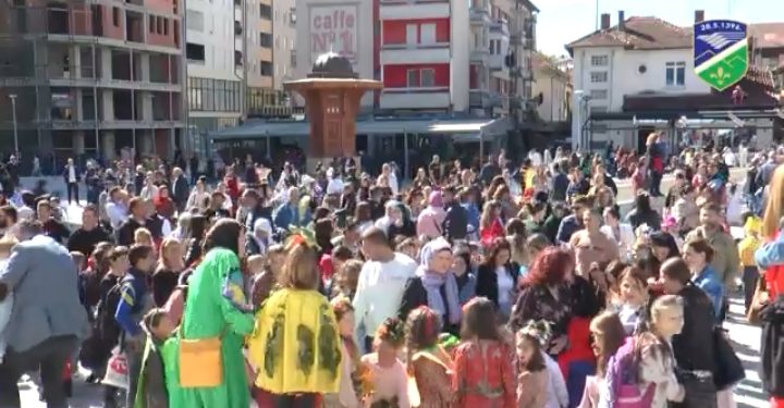 (VIDEO) Ovogodišnja Dečija nedelja obeležena pod sloganom “šta detetu treba da raste do neba”